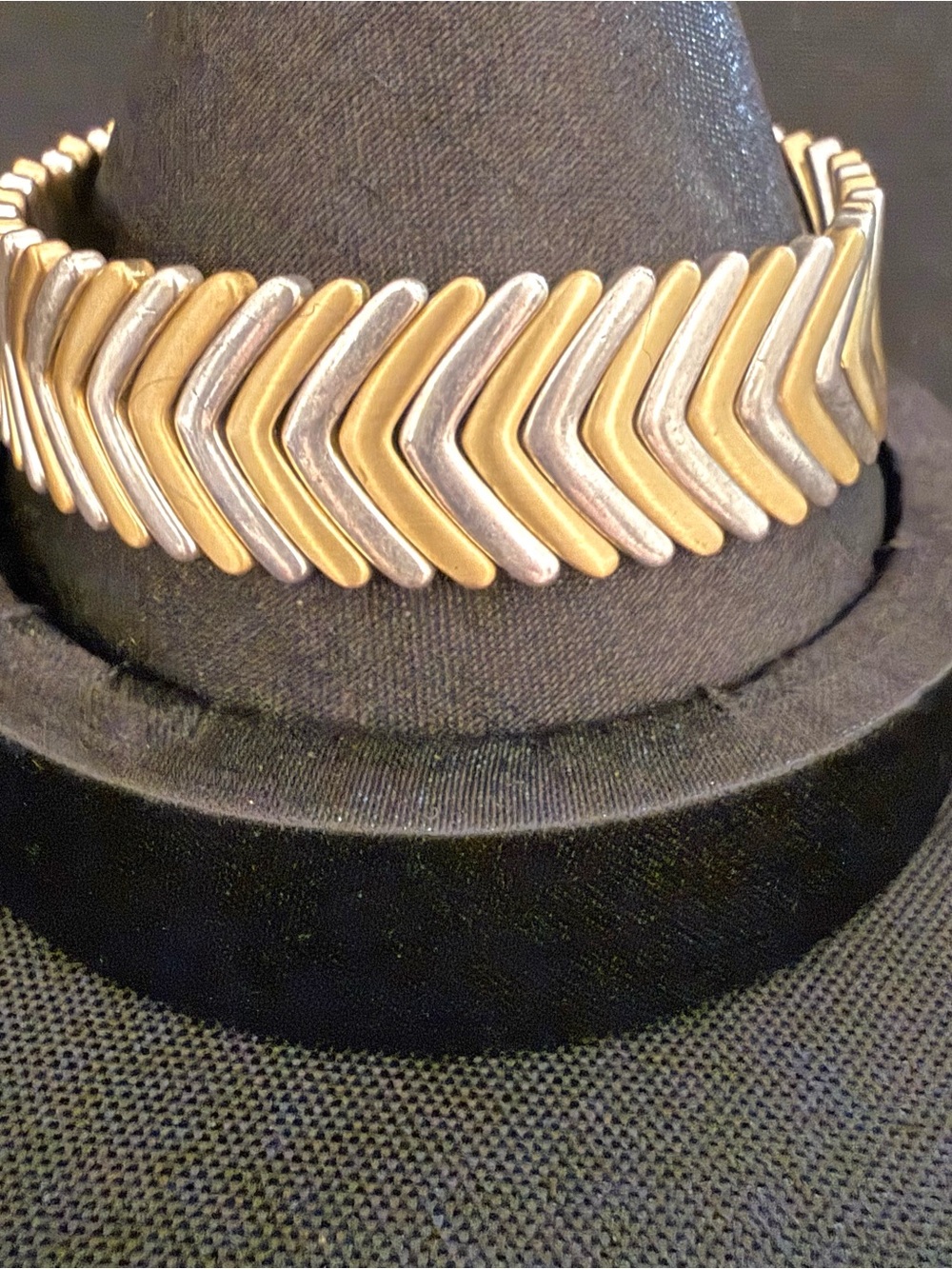 Vintage Tri Tone Chevron Link Bracelet Gold Silver Statement Signed Look 7"